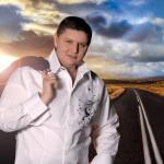 artist image Armenchik Janna es qez sirumem The Road
