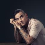 artist image Robbie Williams Let Love Be Your Energy Sing When You're Winning
