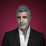 artist image Ozcan Deniz Ama Don desem Seviyorum seni gel desem Seni nasl ozledim bir bilsen Leyla