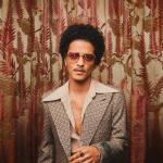 artist image Bruno Mars feat. Anderson .Paak & Silk Sonic Smokin Out The Window (Sefon.Pro) An Evening with Silk Sonic